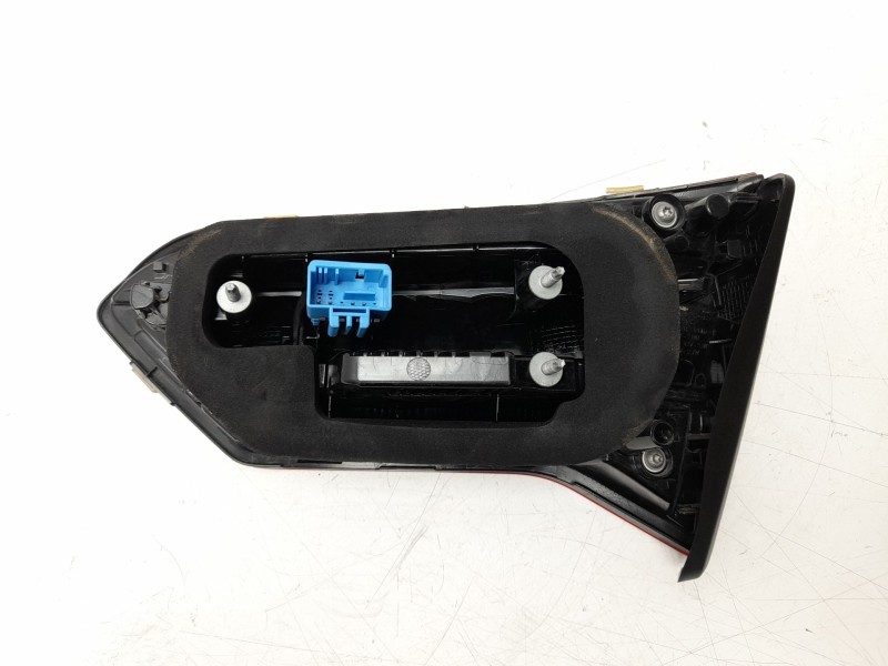 Recambio de piloto trasero izquierdo interior para volkswagen t-roc (a11, d11) 1.5 tsi referencia OEM IAM  2GA945093B 