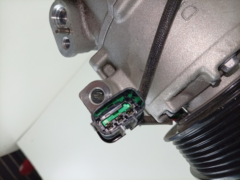 Recambio de compresor aire acondicionado para kia stonic (yb) 1.0 t-gdi eco-dynamics+ referencia OEM IAM 105634 / 320187G / 3201