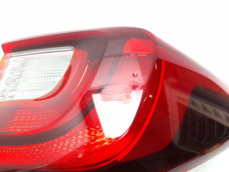 Recambio de piloto trasero derecho para kia stonic (yb) 1.0 t-gdi referencia OEM IAM  92402H8 