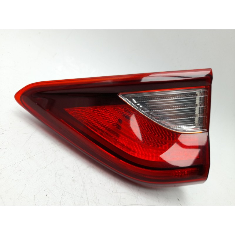 Recambio de piloto trasero derecho interior para kia stonic (yb) 1.0 t-gdi referencia OEM IAM  92404H8 