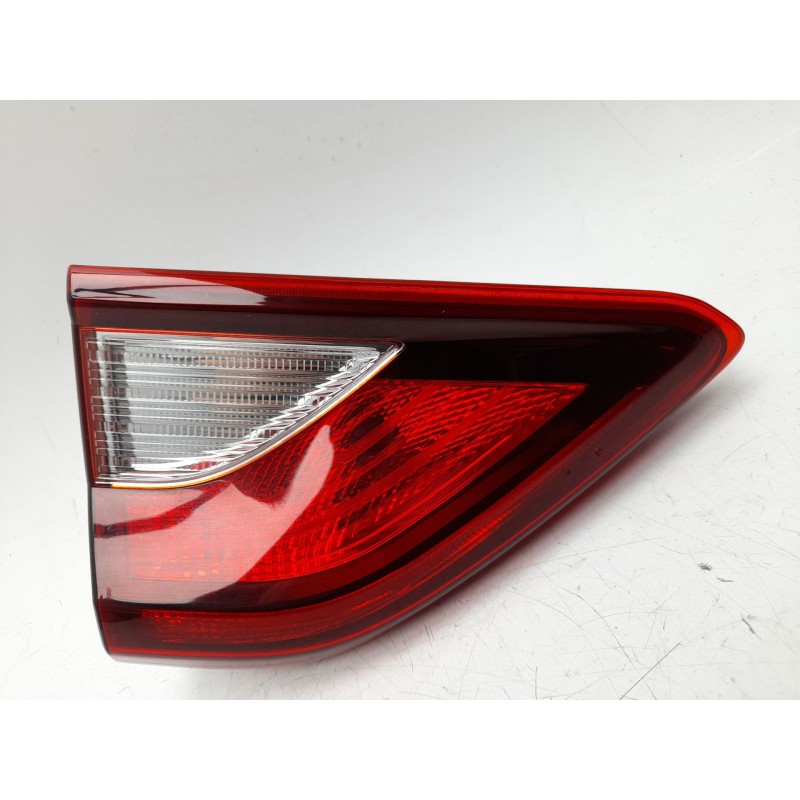 Recambio de piloto trasero izquierdo interior para kia stonic (yb) 1.0 t-gdi referencia OEM IAM  92403H8400 