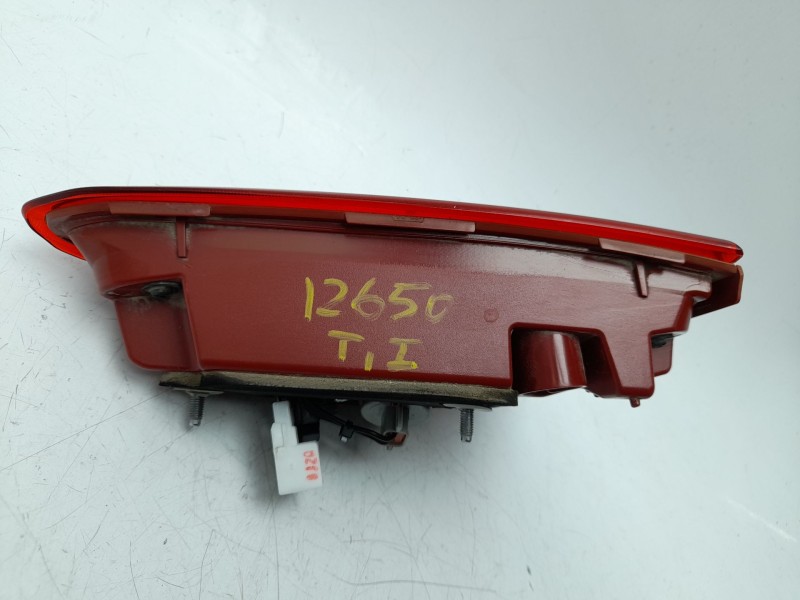 Recambio de piloto trasero izquierdo interior para kia stonic (yb) 1.0 t-gdi referencia OEM IAM  92403H8400 