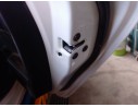 CERRADURA PUERTA TRASERA DERECHA 825007311R 
