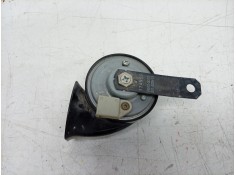 Recambio de claxon para lexus rc referencia OEM IAM  8651030700  2