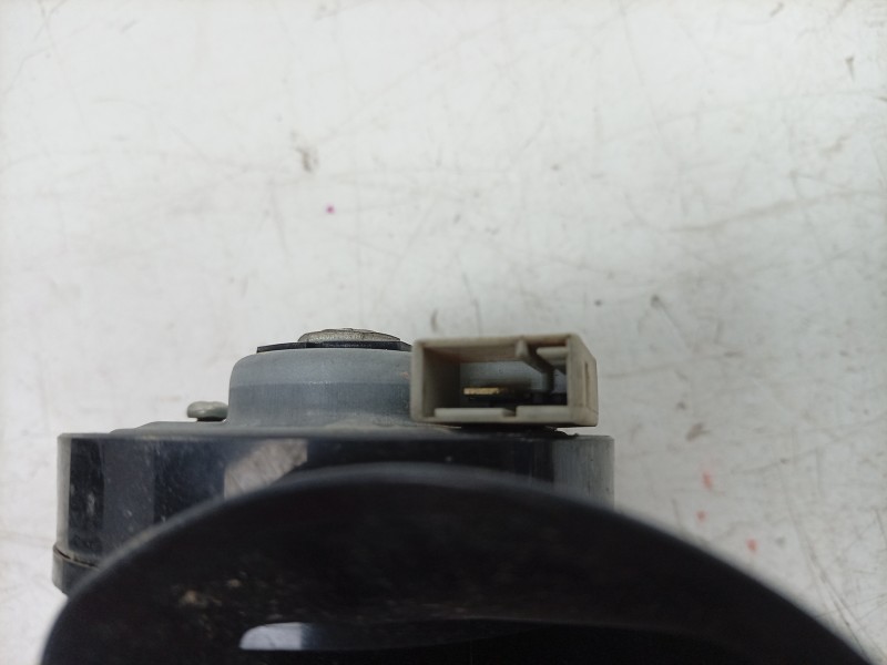 Recambio de claxon para lexus rc referencia OEM IAM  8651030700 