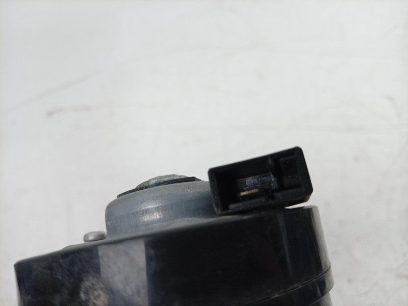 Recambio de claxon para lexus rc referencia OEM IAM  8652030610 