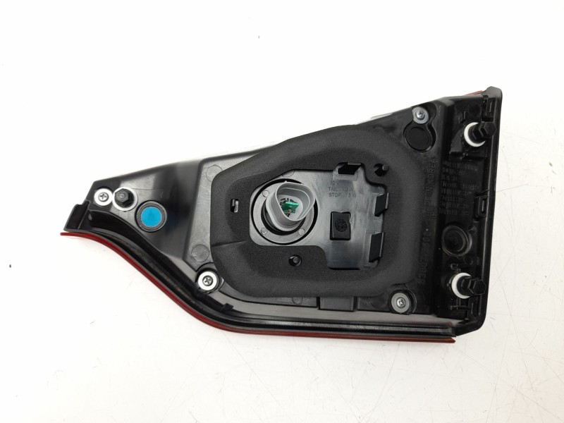 Recambio de piloto trasero izquierdo interior para kg mobility rexton referencia OEM IAM  8360736000 