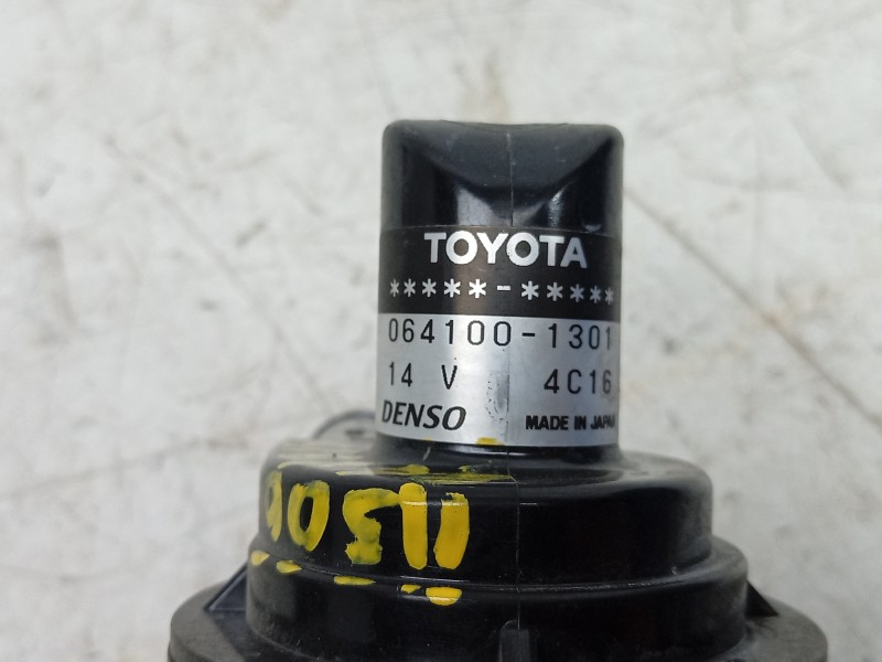 Recambio de bomba agua para lexus rc referencia OEM IAM  0641001301 