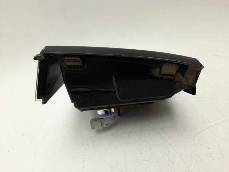 Recambio de piloto trasero izquierdo interior para land rover discovery sport (l550) 2.0 d 4x4 referencia OEM IAM  FK7213193BK 
