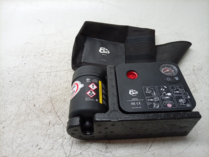 Recambio de herramientas para jeep renegade suv (bu, b1, bv) 1.6 crd referencia OEM IAM  52045289 