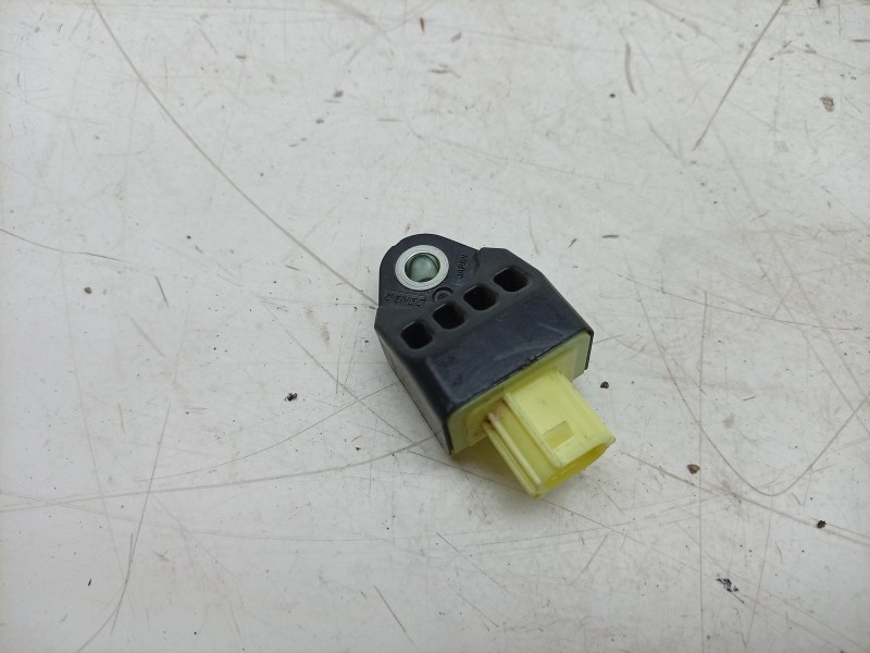 Recambio de sensor de impacto para lexus rc referencia OEM IAM  8983133050 
