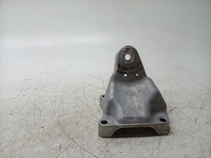 Recambio de soporte motor para lexus rc referencia OEM IAM  1231136100 