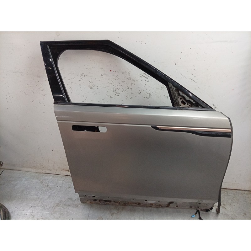 Recambio de puerta delantera derecha para land rover range rover velar (l560) 2.0 p300 si4 4x4 referencia OEM IAM LR091717 LR091
