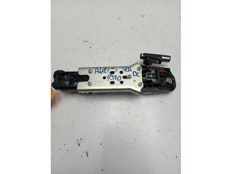 Recambio de maneta exterior trasera derecha para toyota auris 1.2 16v turbo cat referencia OEM IAM   