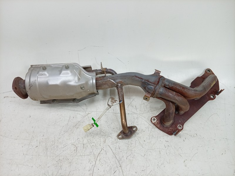 Recambio de catalizador para lexus rc referencia OEM IAM  36190 