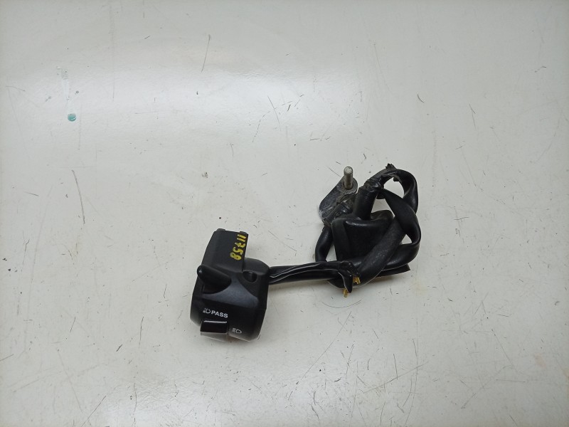 Recambio de piña luces izquierda para honda cb 500f cb 500 f referencia OEM IAM  35200MKPD41 