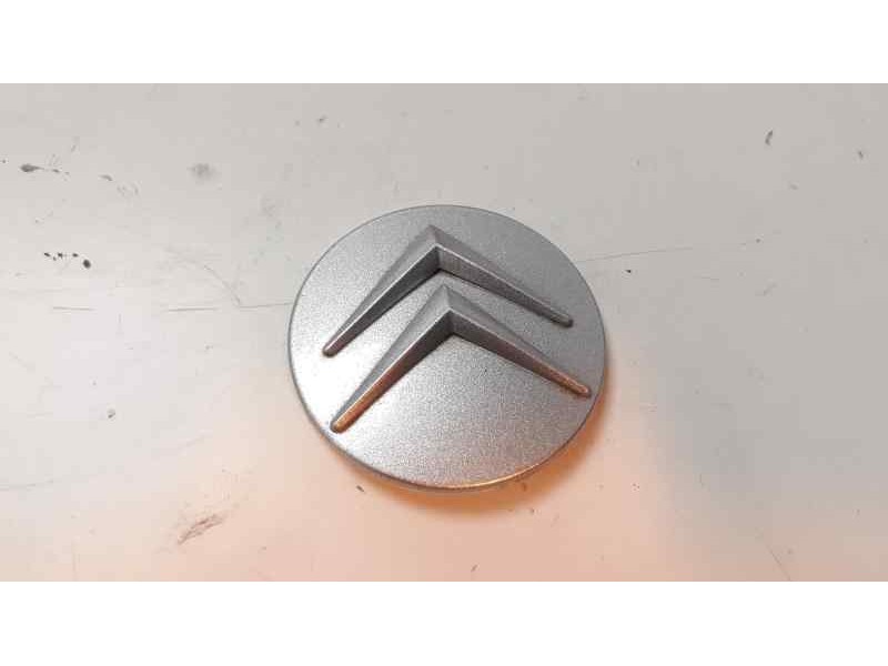 Recambio de tapacubos para citroen c3 referencia OEM IAM 542113  
