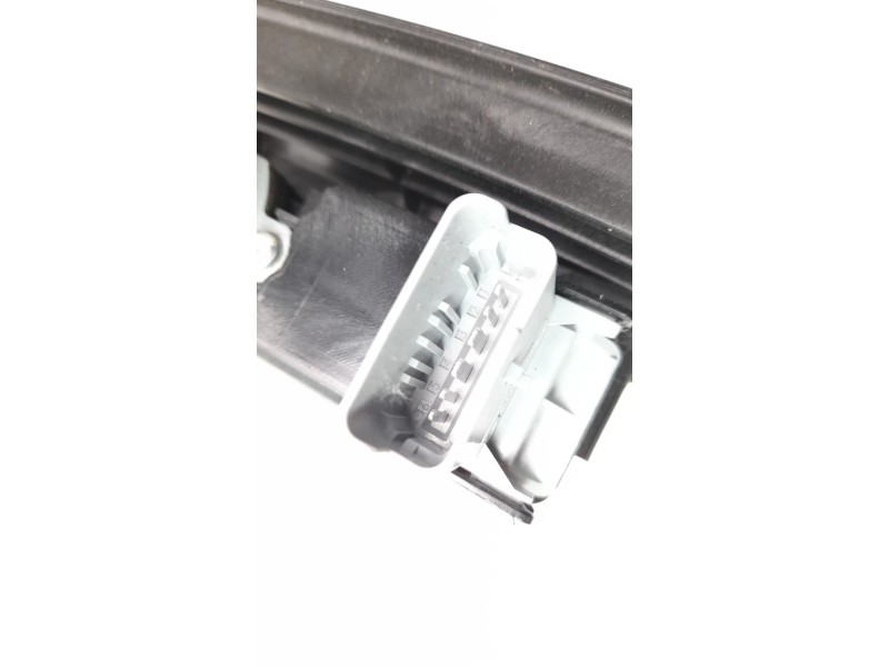 Recambio de elevalunas trasero derecho para opel corsa f 1.2 referencia OEM IAM 9829045580  