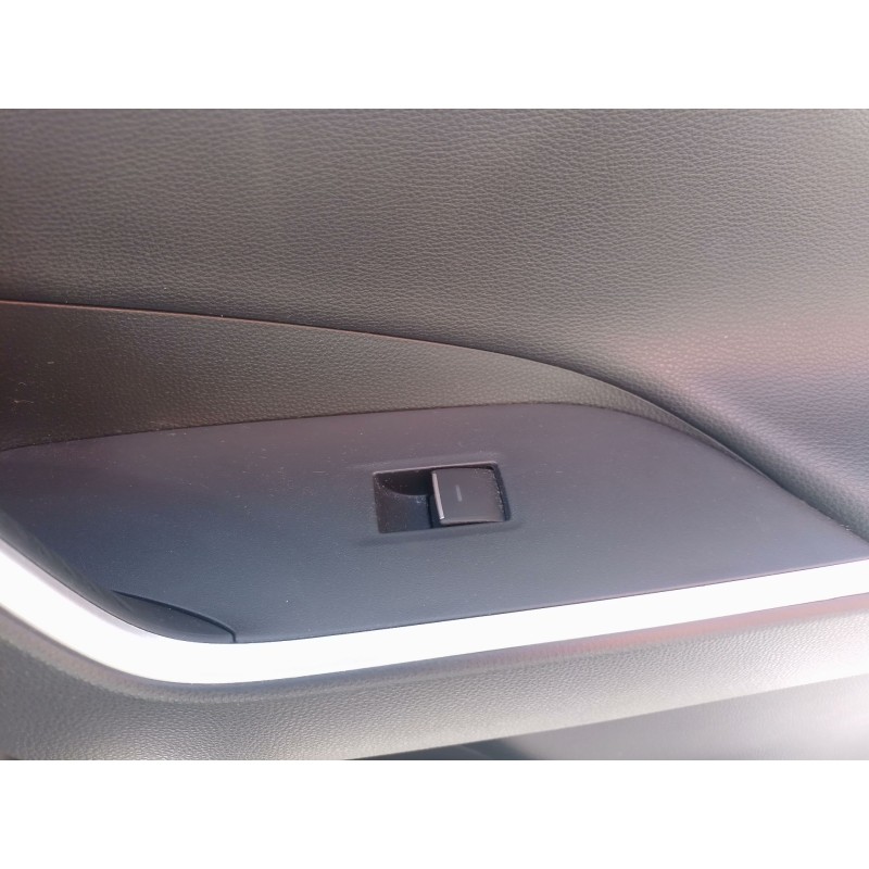 Recambio de mando elevalunas delantero derecho para toyota rav 4 v (_a5_, _h5_) 2.5 hybrid (axah52) referencia OEM IAM   