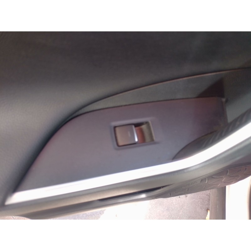 Recambio de mando elevalunas trasero izquierdo para toyota rav 4 v (_a5_, _h5_) 2.5 hybrid (axah52) referencia OEM IAM   