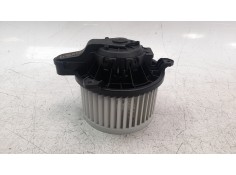 Recambio de ventilador calefaccion para ssangyong rexton limited 4x4 referencia OEM IAM 6911336500  