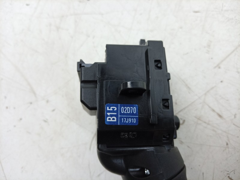 Recambio de mando intermitentes para toyota yaris (_p21_, _pa1_, _ph1_) 1.5 hybrid (mxph10) referencia OEM IAM 8432902020 843290