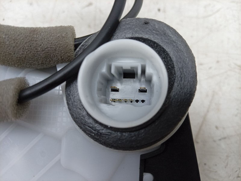 Recambio de cerradura puerta delantera derecha para toyota yaris (_p21_, _pa1_, _ph1_) 1.5 hybrid (mxph10) referencia OEM IAM  6
