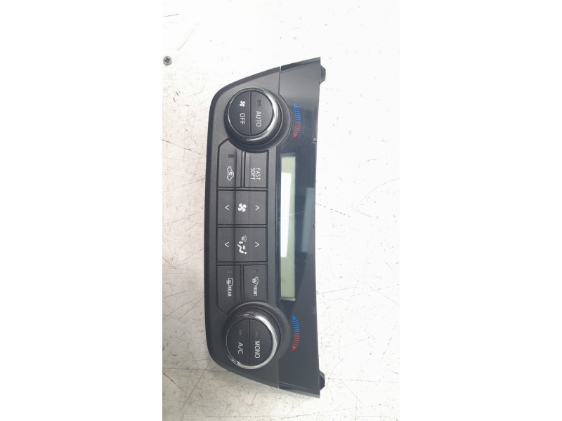 Recambio de mando climatizador para toyota rav4 referencia OEM IAM 5590042450  