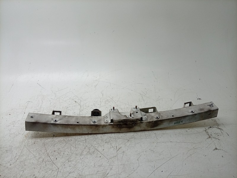 Recambio de refuerzo paragolpes delantero para maserati ghibli iii (m157) 3.0 s q4 referencia OEM IAM  673008134 
