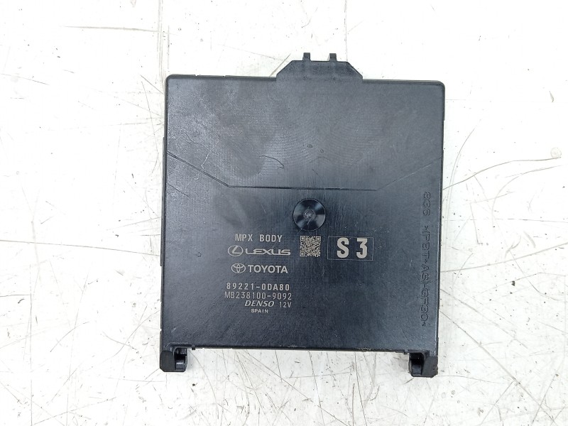 Recambio de modulo electronico para toyota yaris (_p21_, _pa1_, _ph1_) 1.5 hybrid (mxph10) referencia OEM IAM MB2381009092 89221