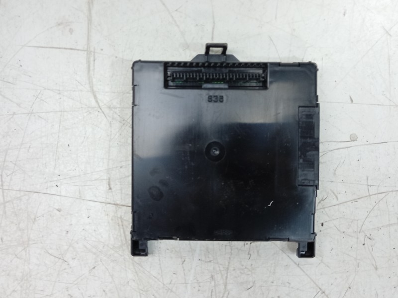 Recambio de modulo electronico para toyota yaris (_p21_, _pa1_, _ph1_) 1.5 hybrid (mxph10) referencia OEM IAM MB2381009092 89221