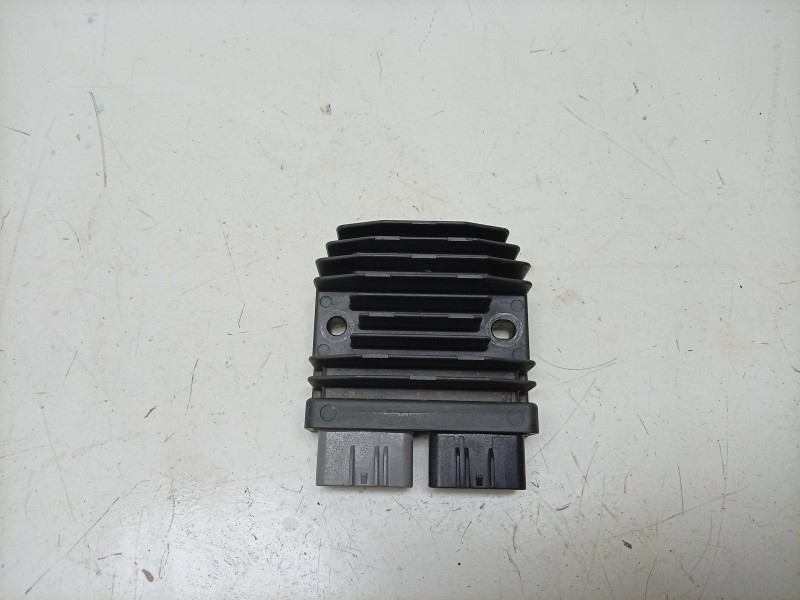 Recambio de regulador de corriente para honda cb 500f cb 500 f referencia OEM IAM  31600MKND51 