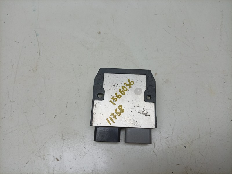 Recambio de regulador de corriente para honda cb 500f cb 500 f referencia OEM IAM  31600MKND51 