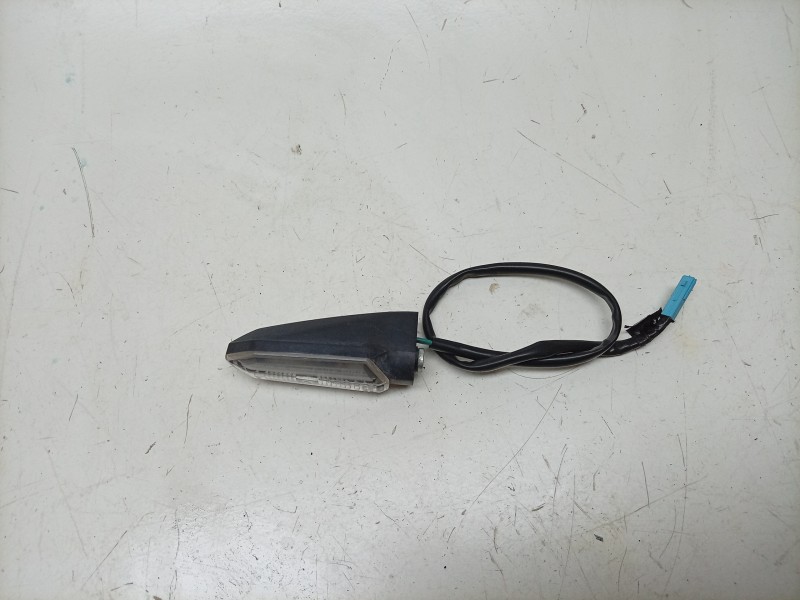 Recambio de piloto trasero derecho para honda cb 500f cb 500 f referencia OEM IAM  33600MKPD01 