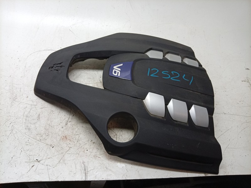 Recambio de tapa motor para maserati ghibli iii (m157) 3.0 s q4 referencia OEM IAM  670032481 