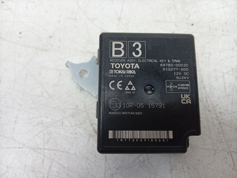 Recambio de modulo electronico para toyota yaris (_p21_, _pa1_, _ph1_) 1.5 hybrid (mxph10) referencia OEM IAM  897B00D030 
