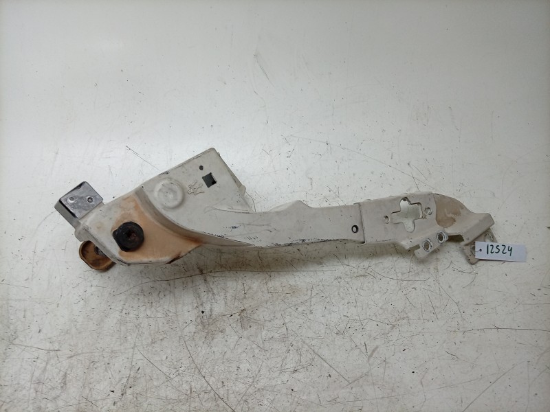 Recambio de absorbedor/soporte traviesa paragolpes para maserati ghibli iii (m157) 3.0 s q4 referencia OEM IAM  673008133 