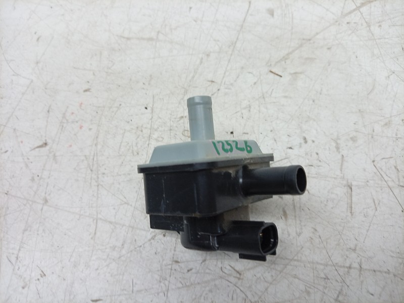 Recambio de valvula de vacio para toyota yaris (_p21_, _pa1_, _ph1_) 1.5 hybrid (mxph10) referencia OEM IAM 136200735 90910TC005