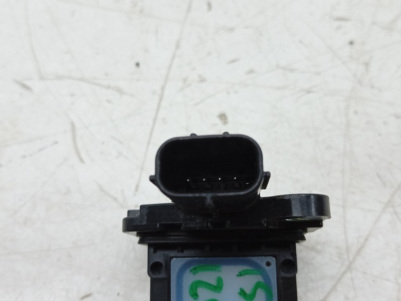 Recambio de caudalimetro para toyota yaris (_p21_, _pa1_, _ph1_) 1.5 hybrid (mxph10) referencia OEM IAM  22204F2010 SNF220N68TL