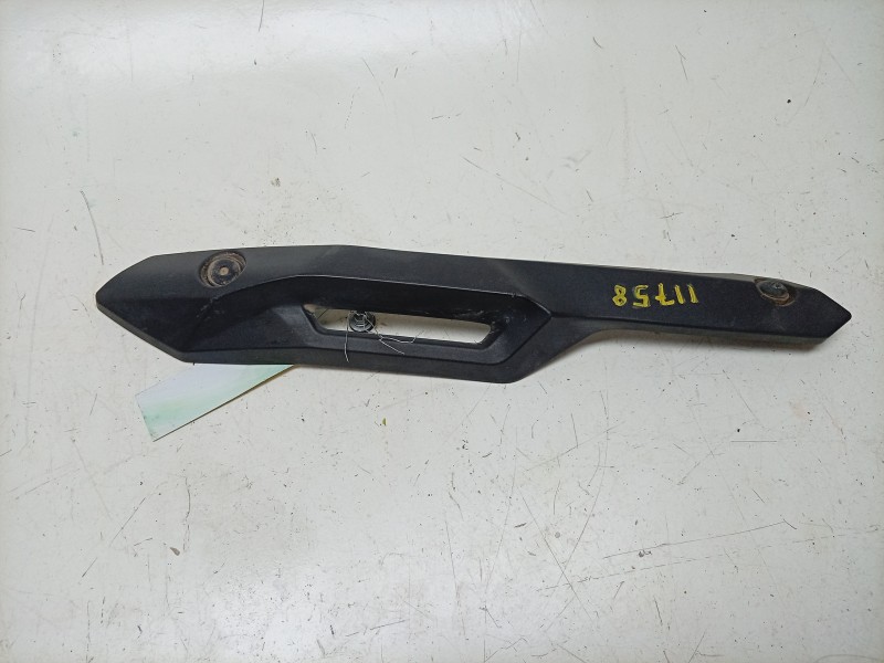Recambio de moldura para honda cb 500f cb 500 f referencia OEM IAM  18180MKRJ400 