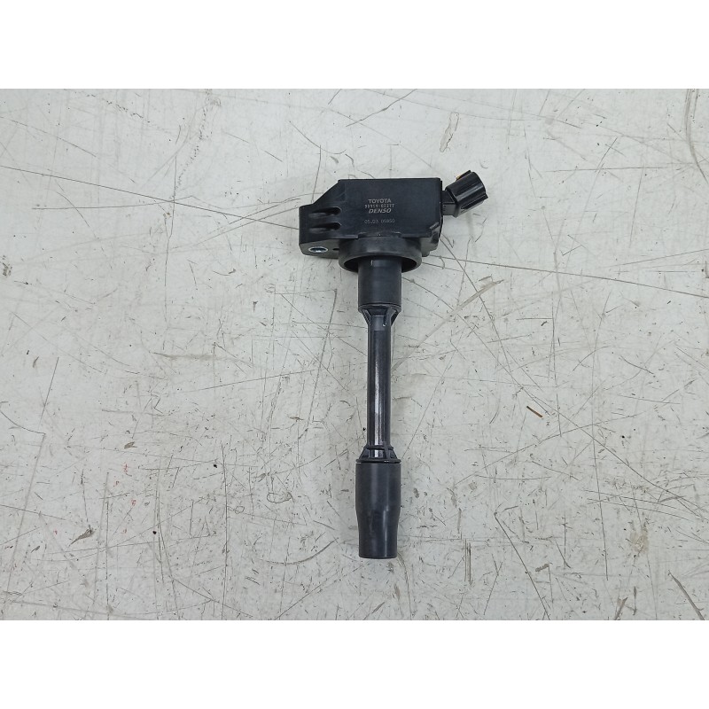 Recambio de bobina encendido para toyota yaris (_p21_, _pa1_, _ph1_) 1.5 hybrid (mxph10) referencia OEM IAM 05J2305850 909190227