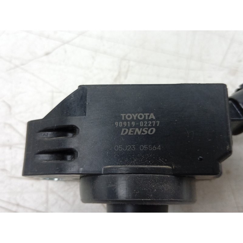 Recambio de bobina encendido para toyota yaris (_p21_, _pa1_, _ph1_) 1.5 hybrid (mxph10) referencia OEM IAM 05J2305864 909190227