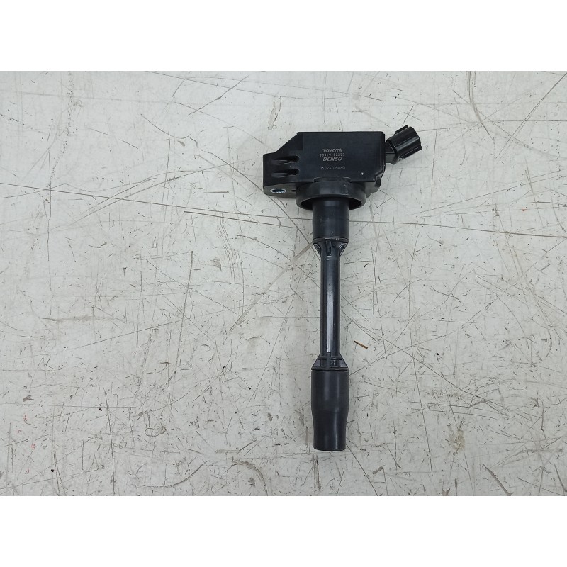Recambio de bobina encendido para toyota yaris (_p21_, _pa1_, _ph1_) 1.5 hybrid (mxph10) referencia OEM IAM 05J2305860 909190227