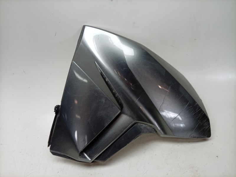Recambio de moldura para honda forza forza 750 (rh11) referencia OEM IAM  64361MKVD00 