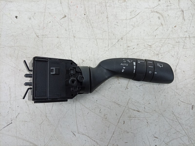 Recambio de mando limpia para toyota yaris (_p21_, _pa1_, _ph1_) 1.5 hybrid (mxph10) referencia OEM IAM 17J916 02A50 