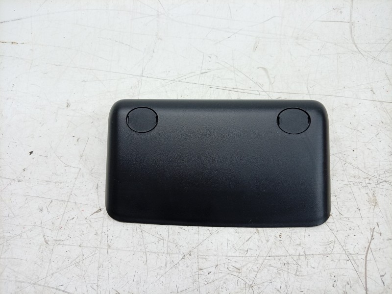 Recambio de luz central de freno para toyota yaris (_p21_, _pa1_, _ph1_) 1.5 hybrid (mxph10) referencia OEM IAM  81006K0020 