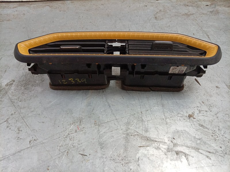Recambio de aireador central para seat arona (kj7, kjp) 1.0 tsi referencia OEM IAM 6F0820951E 6F0820951E 
