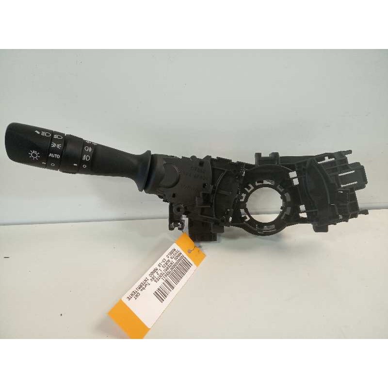 Recambio de mando intermitentes para toyota auris 1.2 16v turbo cat referencia OEM IAM 17F852 02720 L12