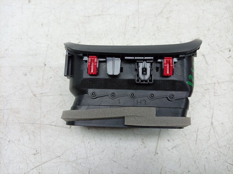 Recambio de rejilla aireadora para toyota yaris (_p21_, _pa1_, _ph1_) 1.5 hybrid (mxph10) referencia OEM IAM   
