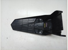 Recambio de guardabarros trasero para honda pcx 125 referencia OEM IAM  80101K1YD100  2